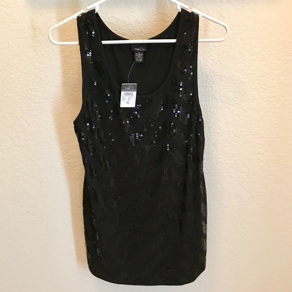Rue 21 sequined tank top NWT
